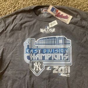 ny Yankees tee shirt
